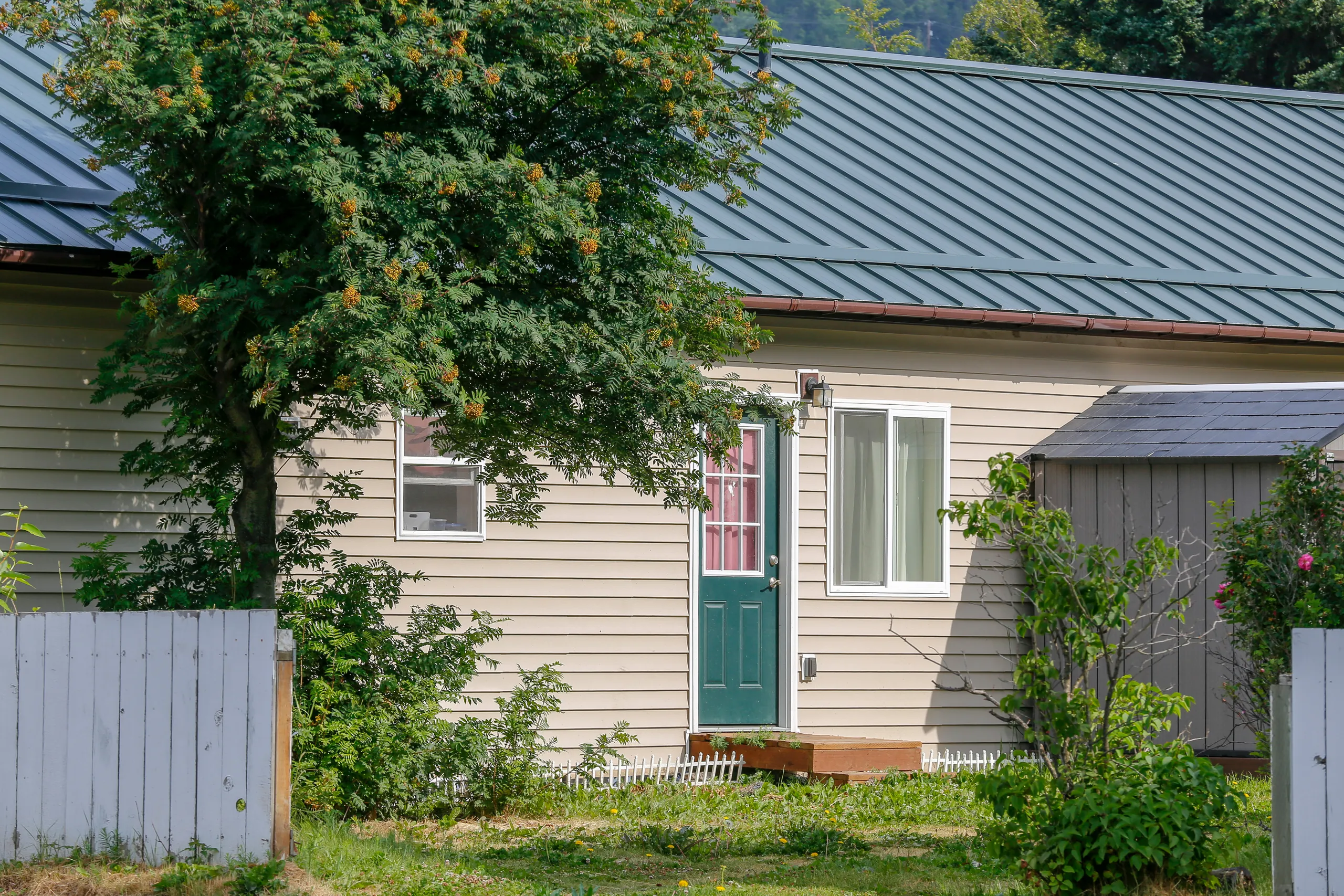 Eagle River Alaska mountain community — property management service area